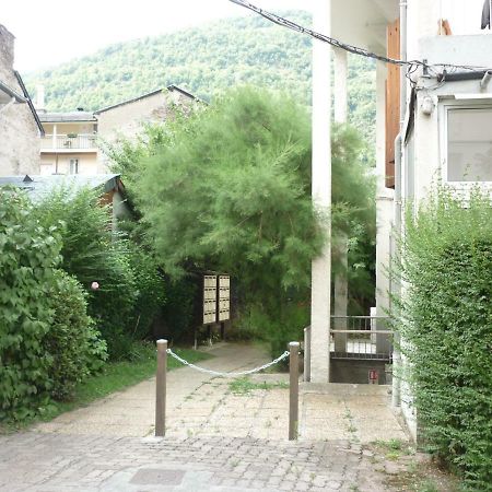 Le Pardeilhan Appt Chaleureux, Lumineux Avec Terrasse Et Parking En Coeur De Ville Bagnères-de-Luchon Exteriör bild